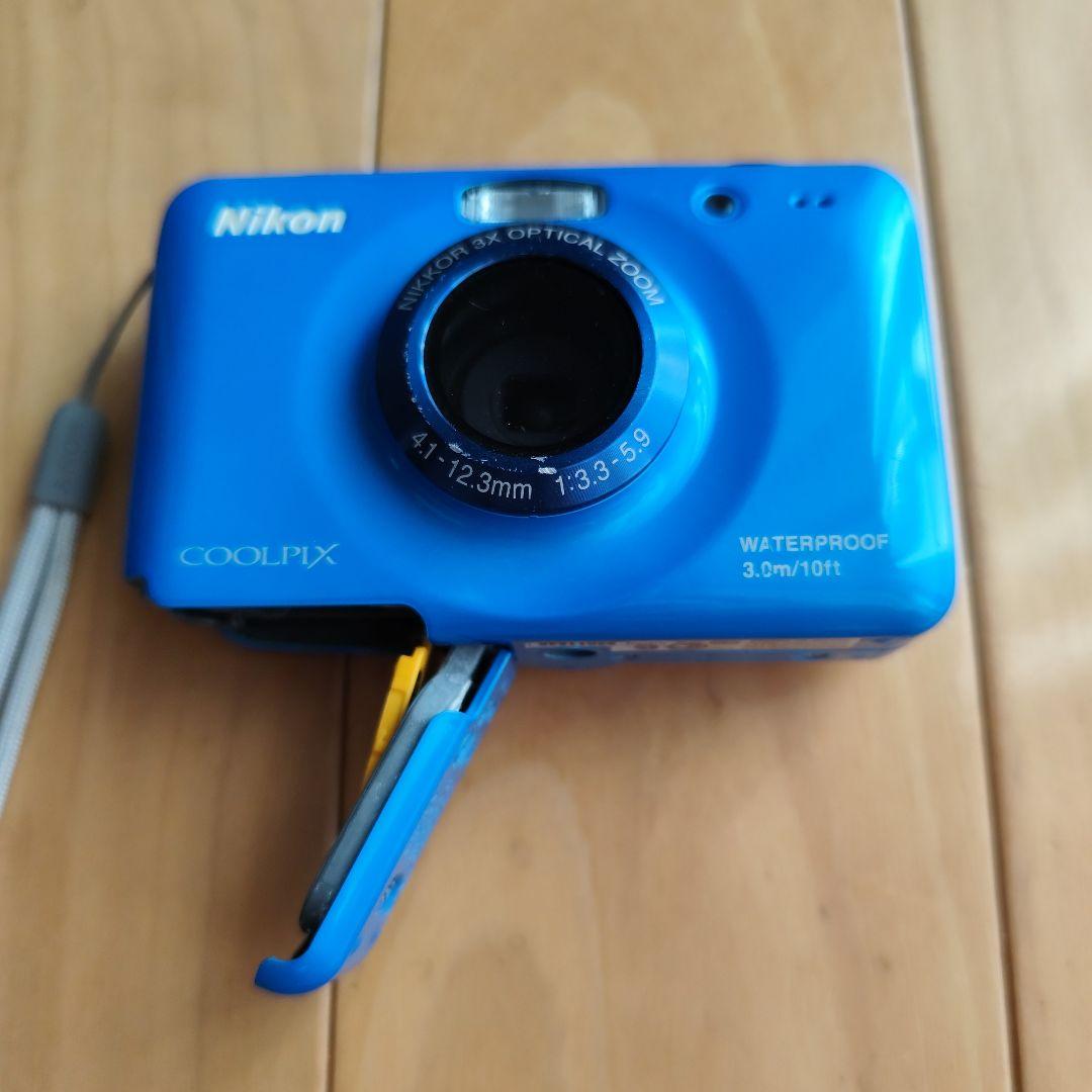 ★値下げ★Nikon COOLPIX 防水デジタルカメラ 青