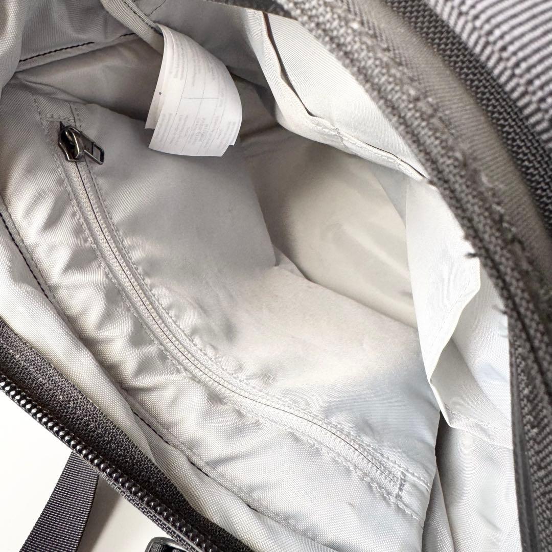 【希少 極美品】 アークテリクス Arro 8　ショルダーバッグ　ブラック