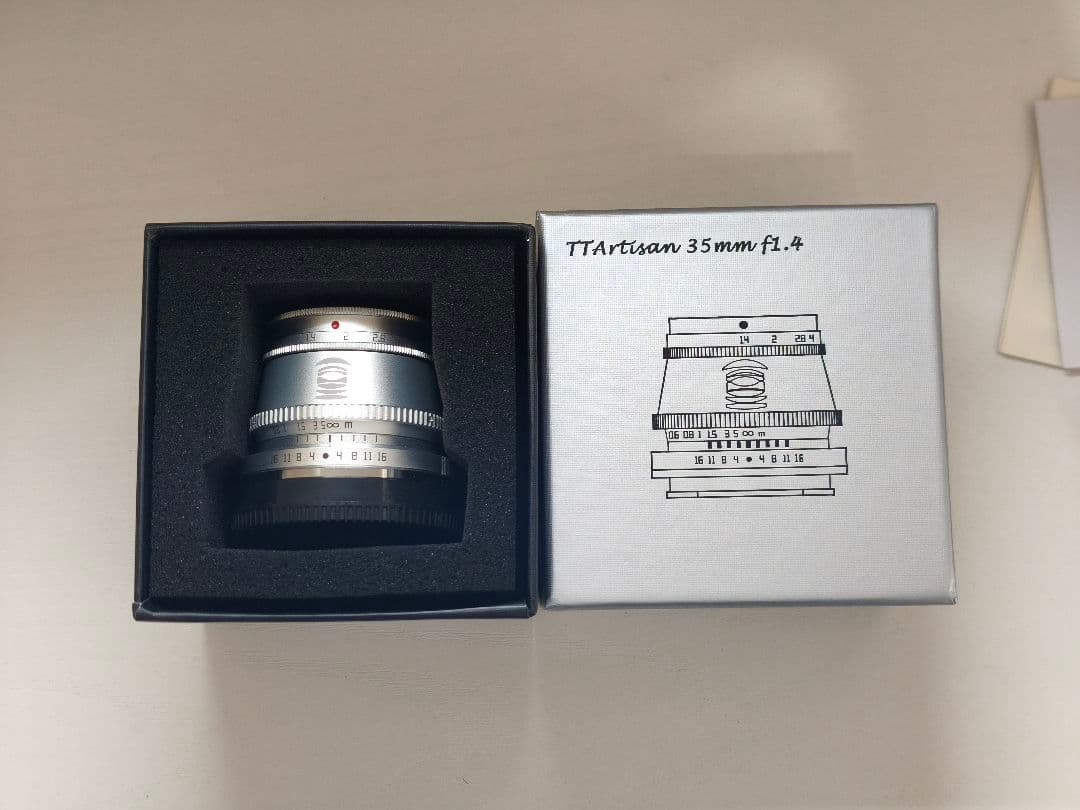 【ほぼ未使用】TTArtisan 35mm f/1.4 ソニーEマウント