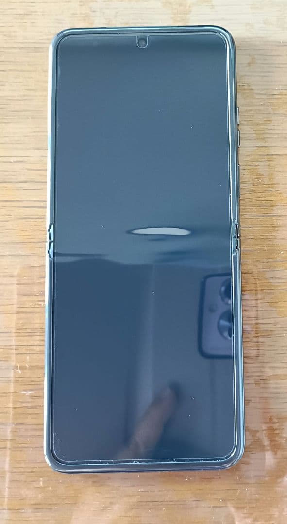 【ほぼ新品】razr40ultra モトローラ