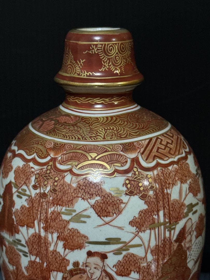 湖東焼 金蘭赤絵 人物図 花瓶 徳利 在銘