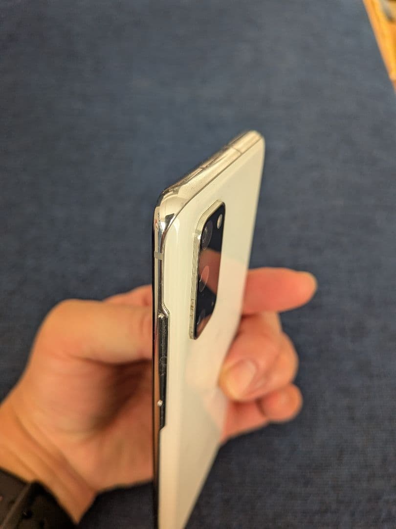 Galaxy S20 ホワイト 本体