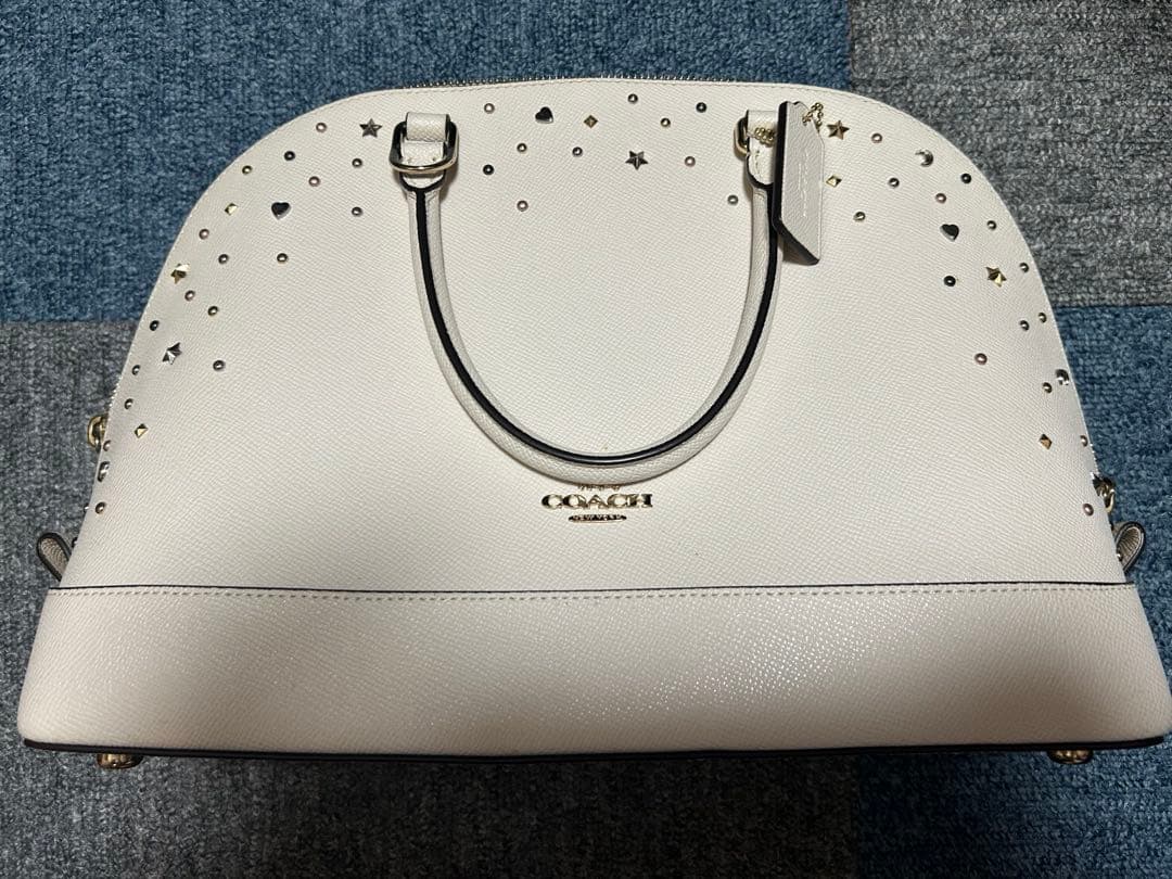 コーチCOACHバッグ　コーチスタッズ付きショルダーバッグ2way　ハンドバッグ