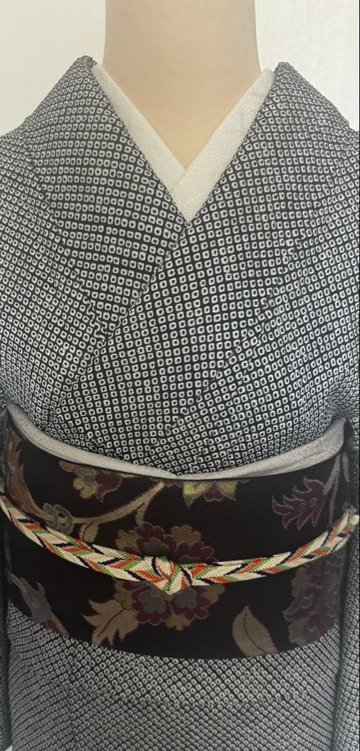 未使用品　豪華　本総絞り小紋着物