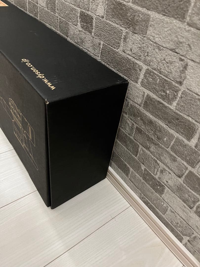 【新品未使用】ダイソン Dyson V8 SLIM FLUFFY EXTRA