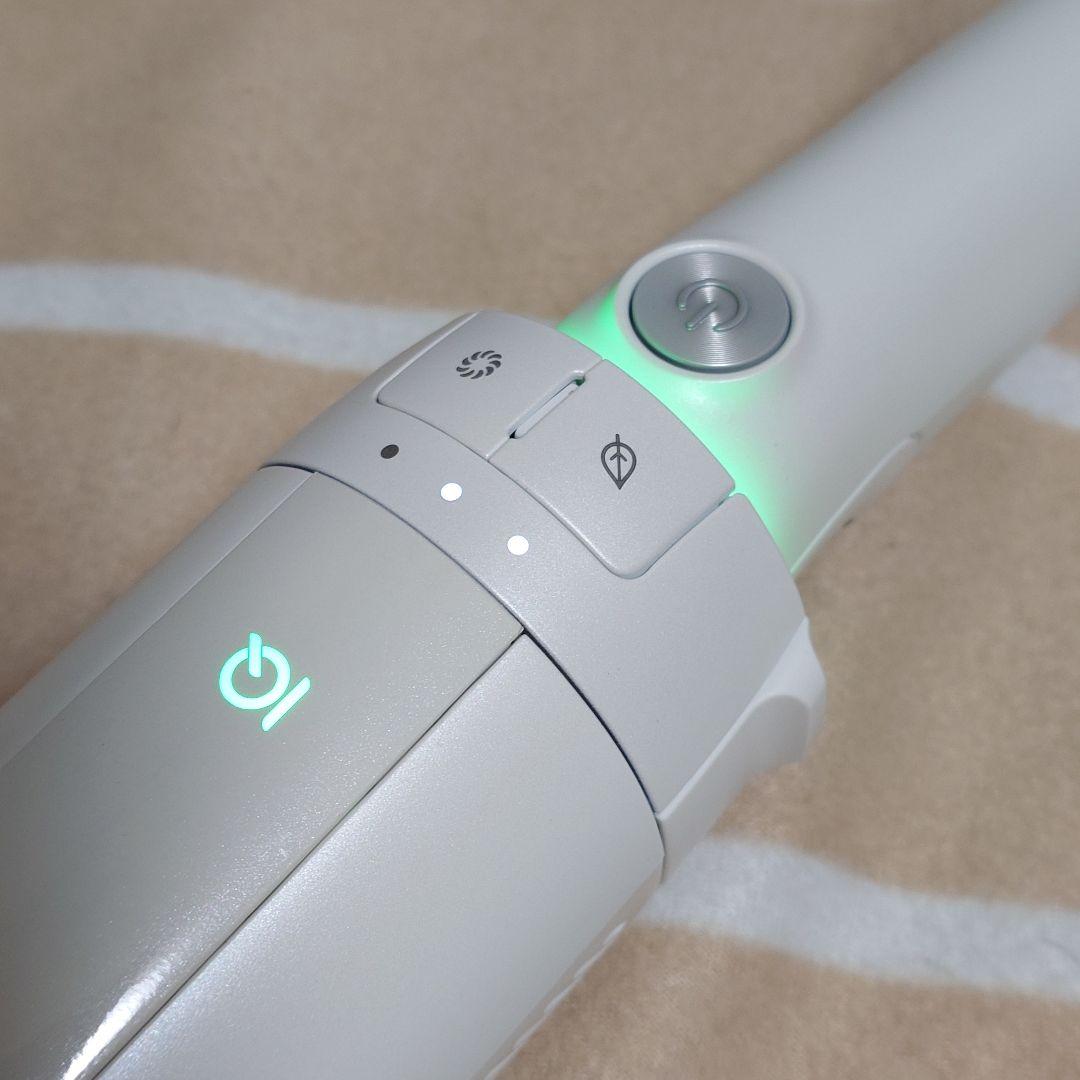 Shark スティッククリーナー LC400JWH