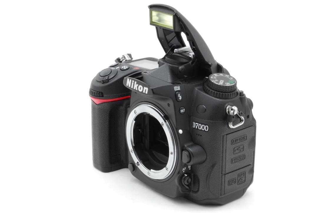 【美品】ニコン Nikon D7000 AF-S DX 18-105mm セット