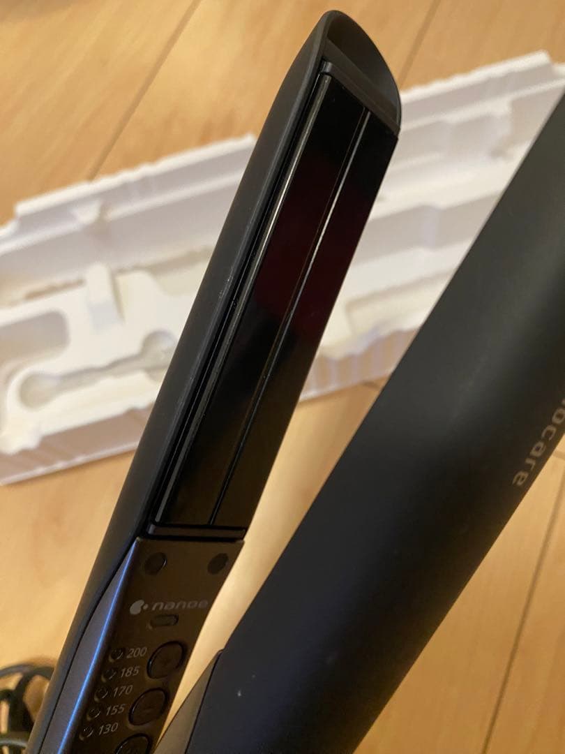 ぺこりんPanasonic EH-HS0J ストレートヘアアイロン