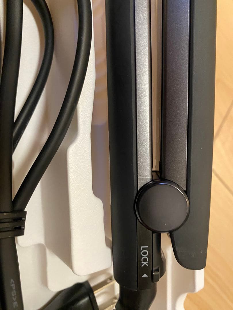 ぺこりんPanasonic EH-HS0J ストレートヘアアイロン