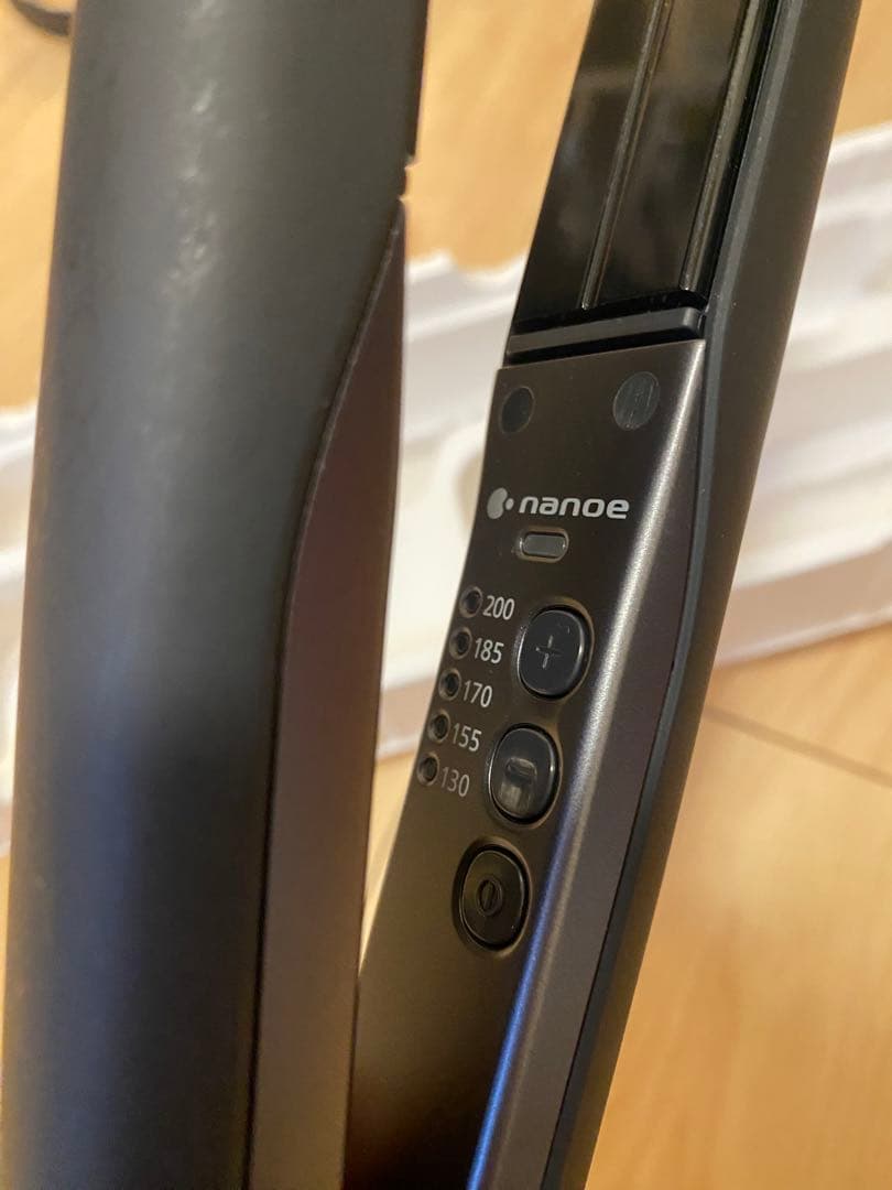 ぺこりんPanasonic EH-HS0J ストレートヘアアイロン