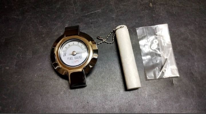 新品 CB350F CB400F CB750K ゲージ付 タンクキャップ 白