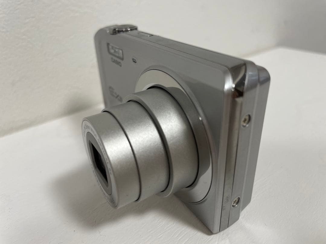 CASIO EXILIM EX-ZS5 コンパクトデジタルカメラ 状態良好！
