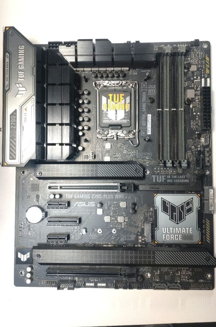 ASUS TUF Gaming Z790-PLUS WIFI マザーボード
