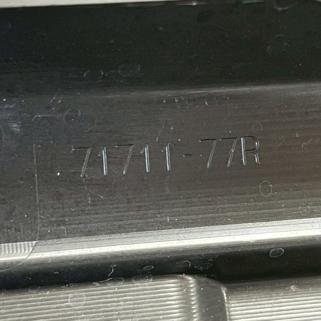 スズキ ジムニー 新車外し 純正 フロントバンパー JB64W A0706