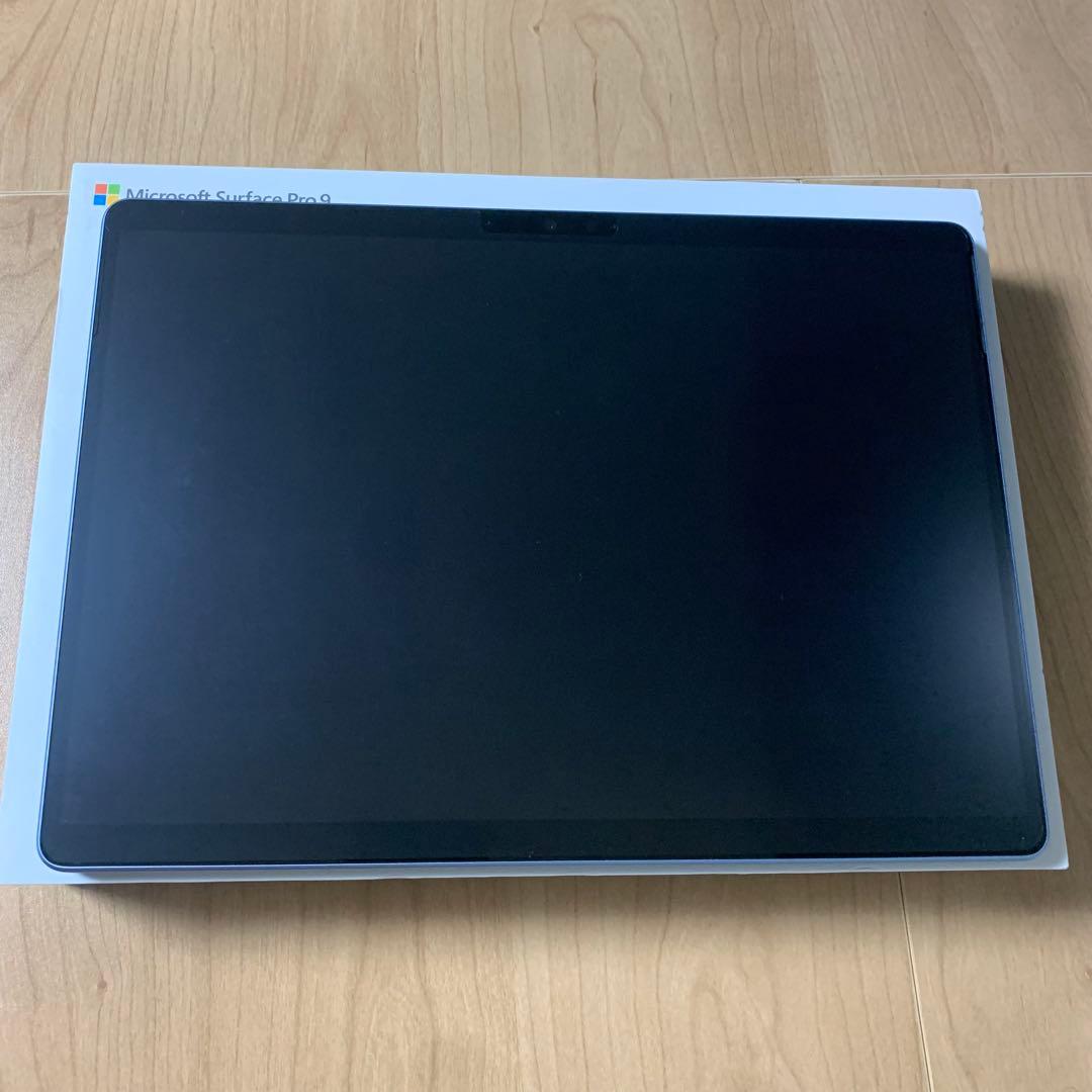 【中古】Surface Pro9+スリムペン2付き Signatureキーボード