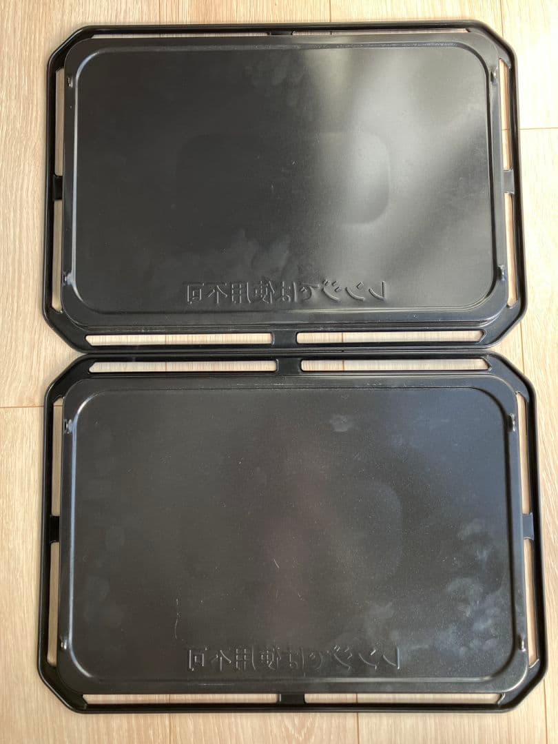 TOSHIBA 東芝電子レンジ ER-ND300 (W)天板2枚・説明書有