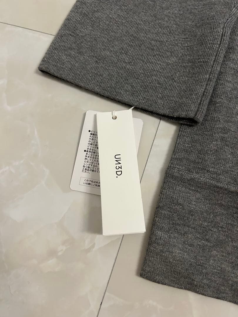 アンスリード 新品 未使用 グレー ニット フーディ パーカー