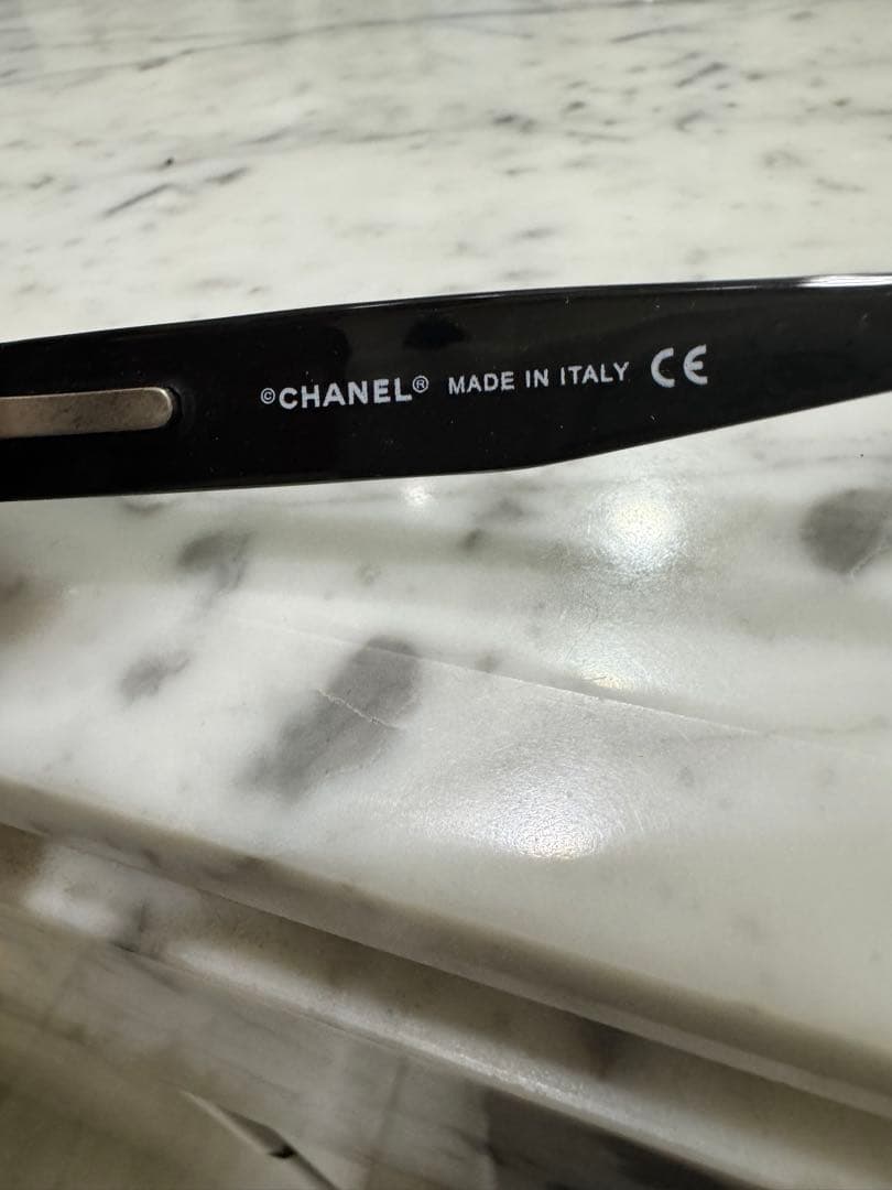 Chanel ラウンドフレーム サングラス ブラック