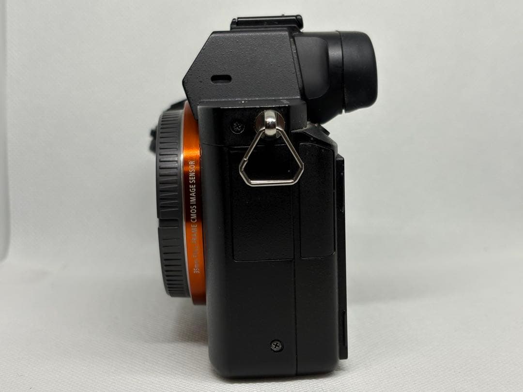 SONY α7 II (ILCE-7M2)シャッター数7740回　Eマウント