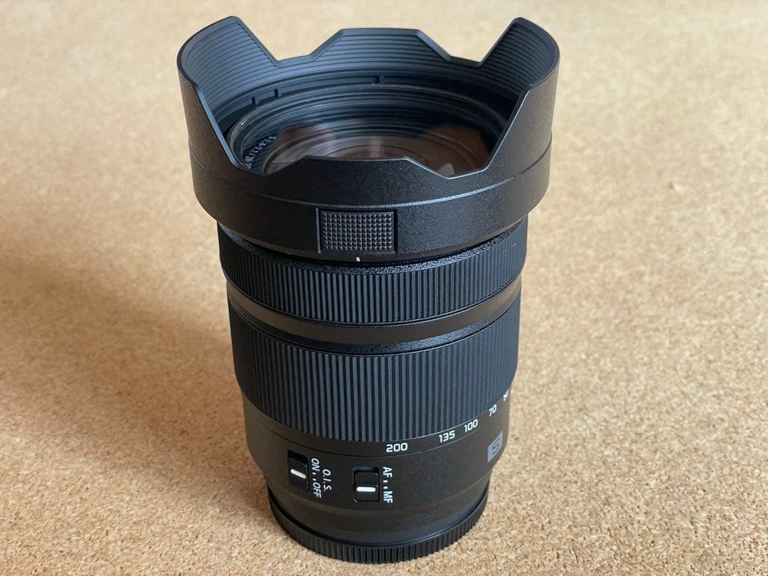 LUMIX S5 ミラーレス一眼 28-200mmレンズ付き