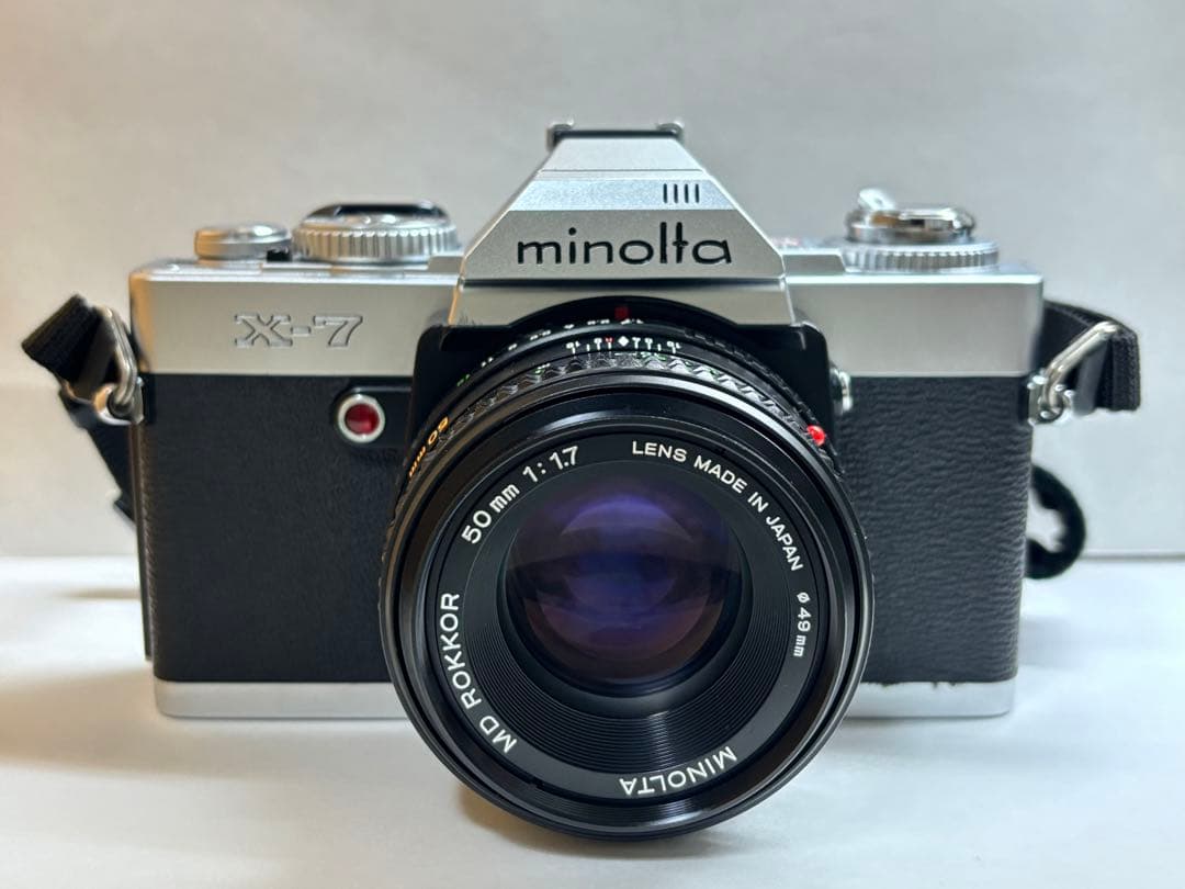 フィルム一眼レフ MINOLTA X-7 50mm F1.7レンズ付き