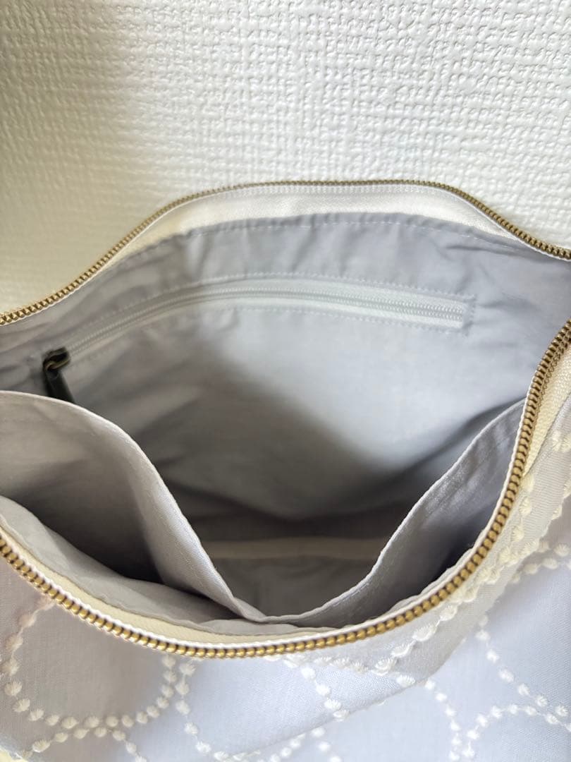 ハンドメイド♪ミナペルホネン　タンバリン（グレー）ハーフムーンバッグ