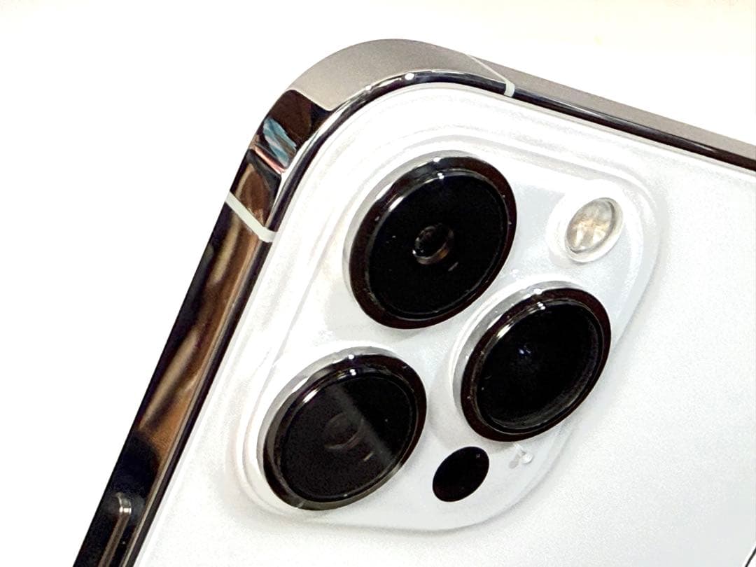 まさはる【超美品】 iPhone13 Pro Max SIMフリー残債なし