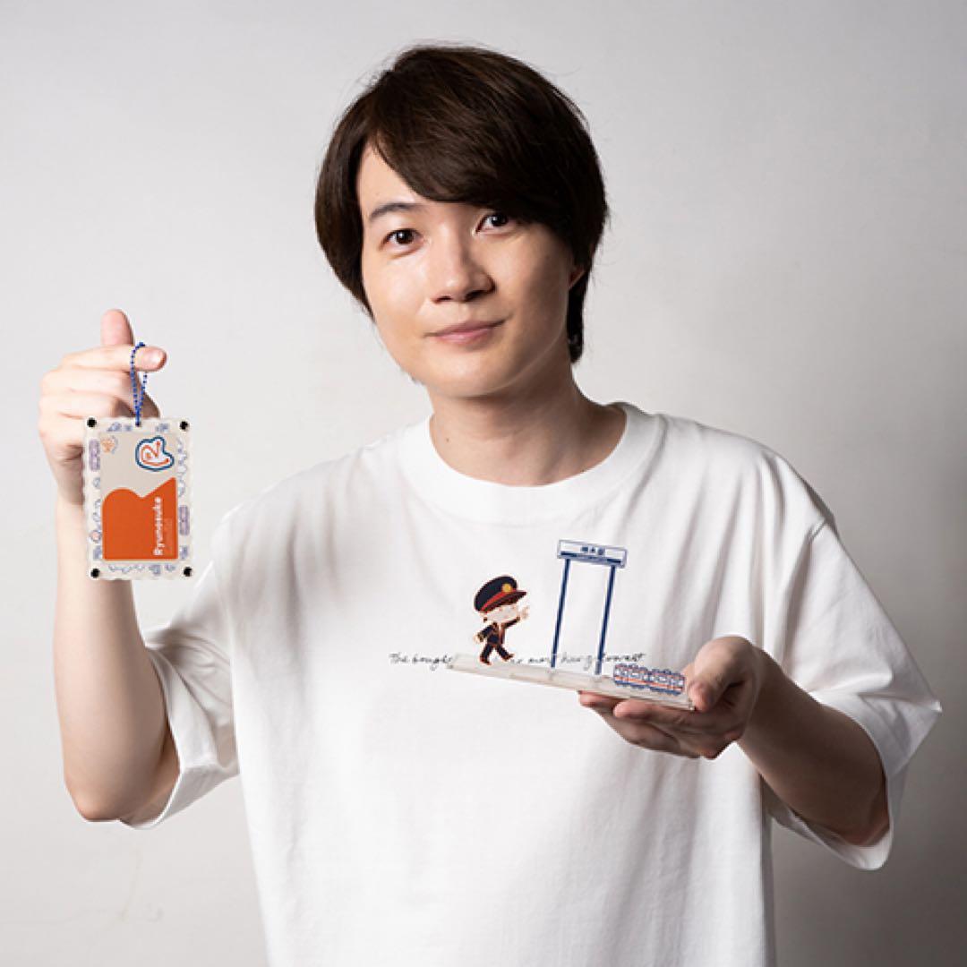 神木隆之介 神木駅　会員証ケース付きアクリルスタンド 新品未開封