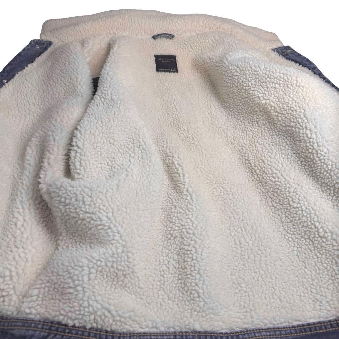 Abercrombie&Fitch｜裏ボア刺繍ロゴデニムジャケットXLアバクロ