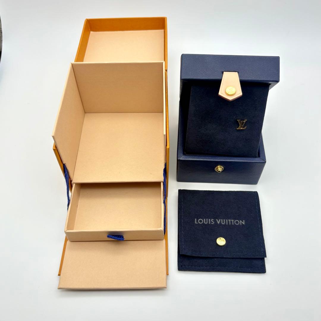 LOUIS VUITTON ルイヴィトン ピアス K18 LV アイコニック