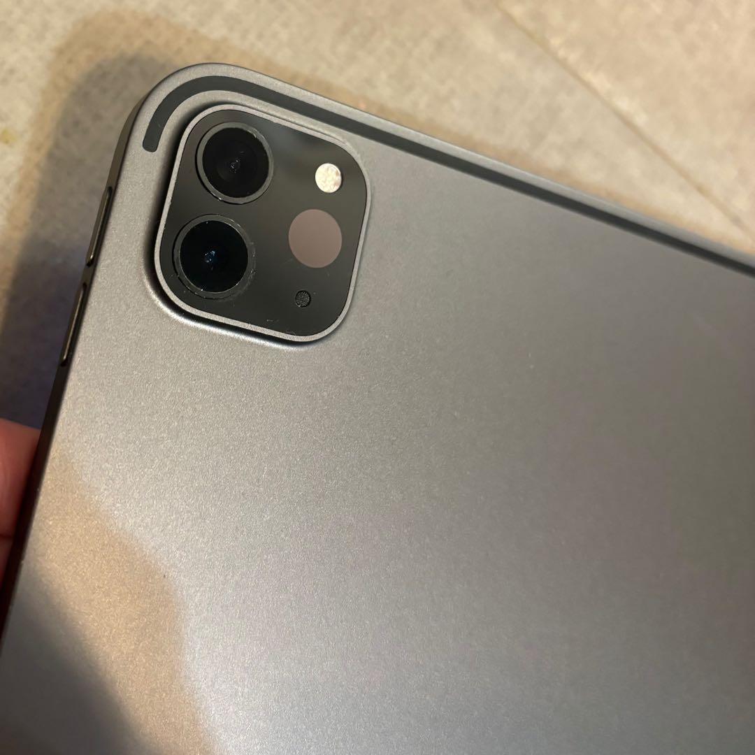 iPad Pro 12.9インチ (第5世代) 128GB Wi-Fi