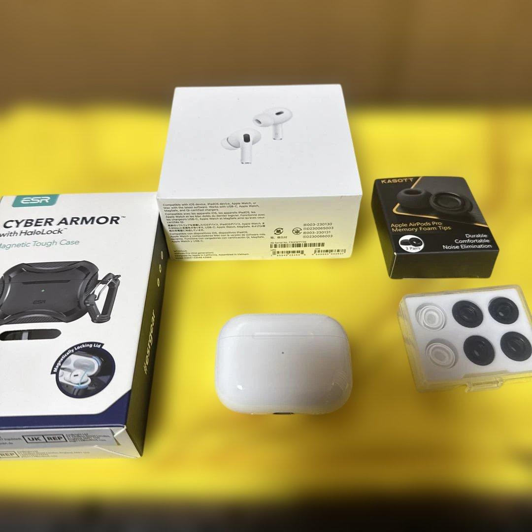 AirPods Pro 第2世代 MagSafeと社外品のケースとインナーピース