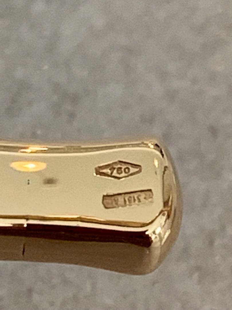 三越宝石サロン　バングル　K18 ダイヤモンド