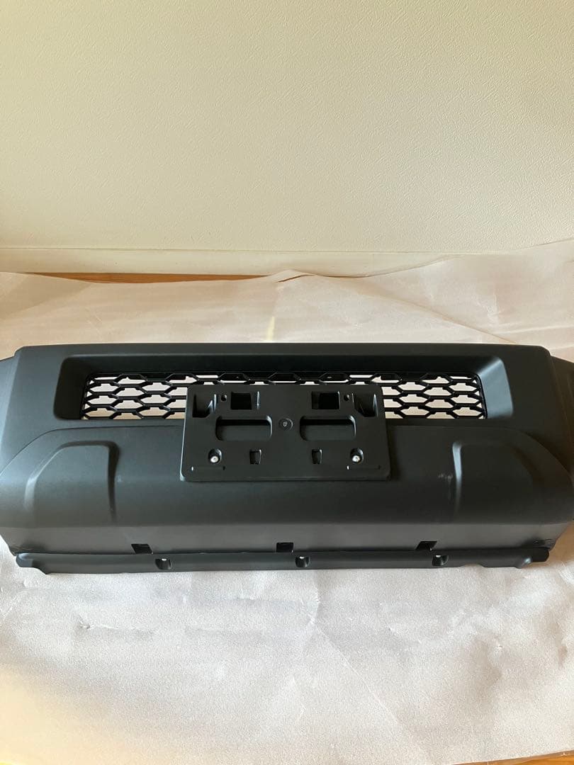 （新車外し）ジムニー/ジムニーシエラ純正パーツ/フロントリアパーツ2点セット