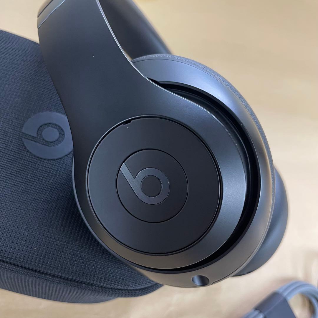 Beats Studio Pro ワイヤレスヘッドホン ブラック 【ジャンク品】