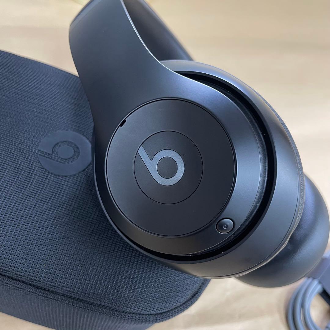 Beats Studio Pro ワイヤレスヘッドホン ブラック 【ジャンク品】