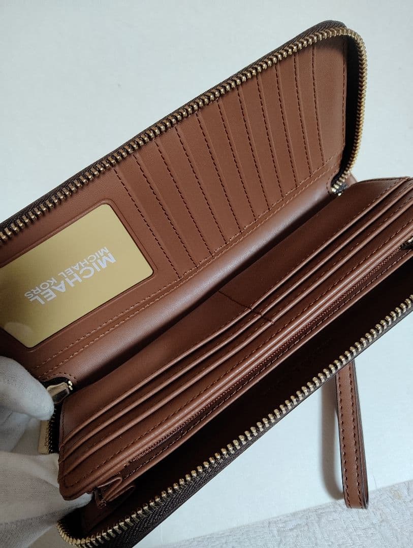 MICHAEL KORS マイケルコース 長財布　レディース　Brown