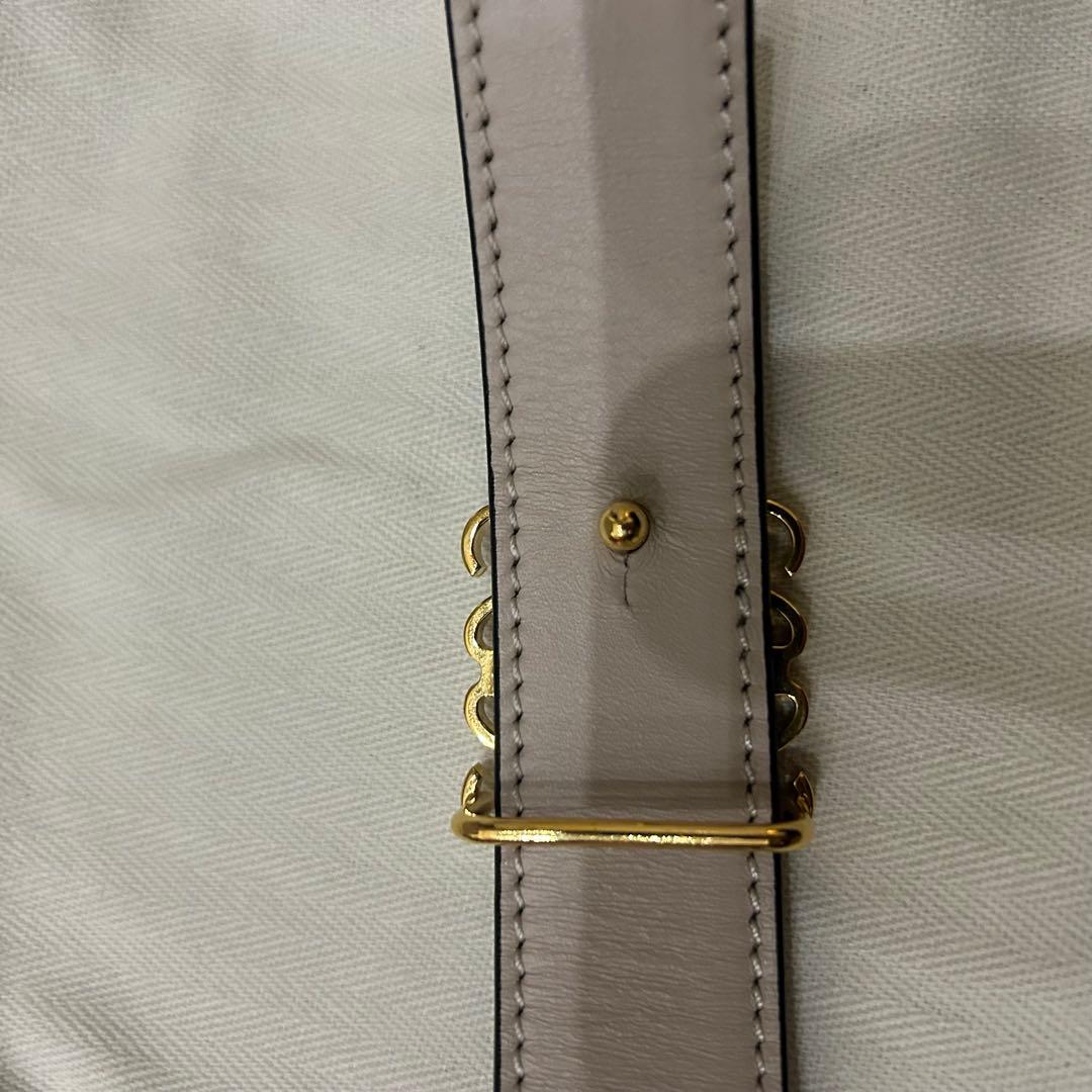 付属品完備 LOEWE エンボス加工 ベルト