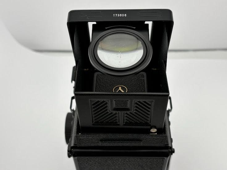 ★外観極上、シャッター不良★ ヤシカ ASHICA Mat-124G 二眼中判