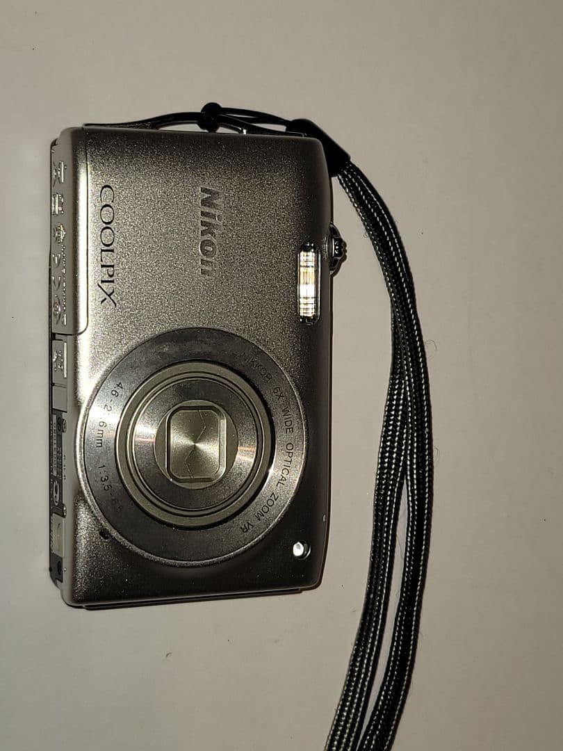 本体のみ⭐ジャンク品⭐Nikon COOLPIX S3300