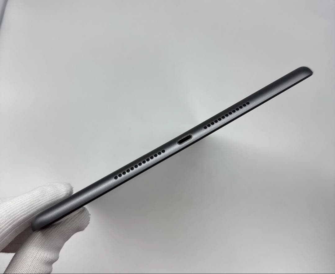 iPad 第７世代 32GB Wi-Fi