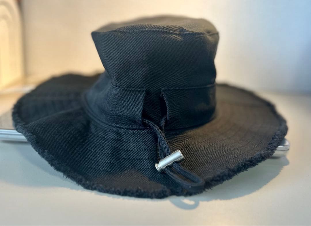 帽子 Jacquemus Le Bob Artichaut Bucket Hat