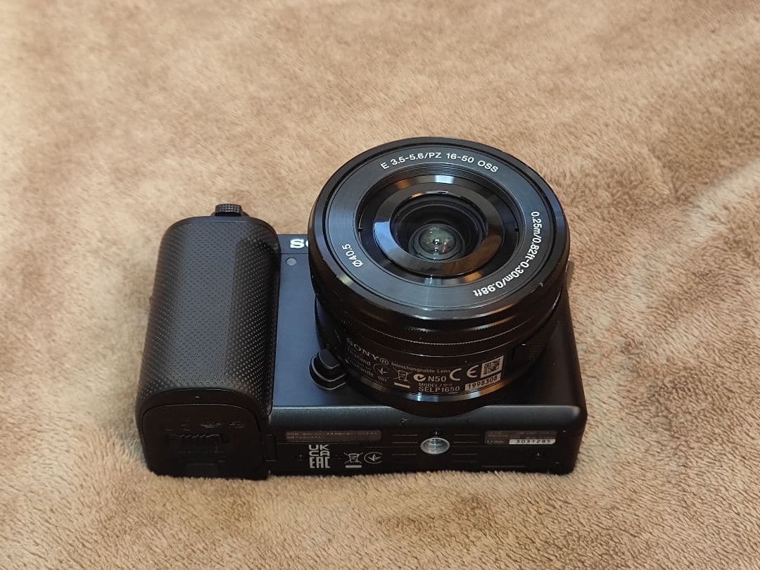 ぴょんきちさま専用 SONY ZV-E10 本体とレンズ