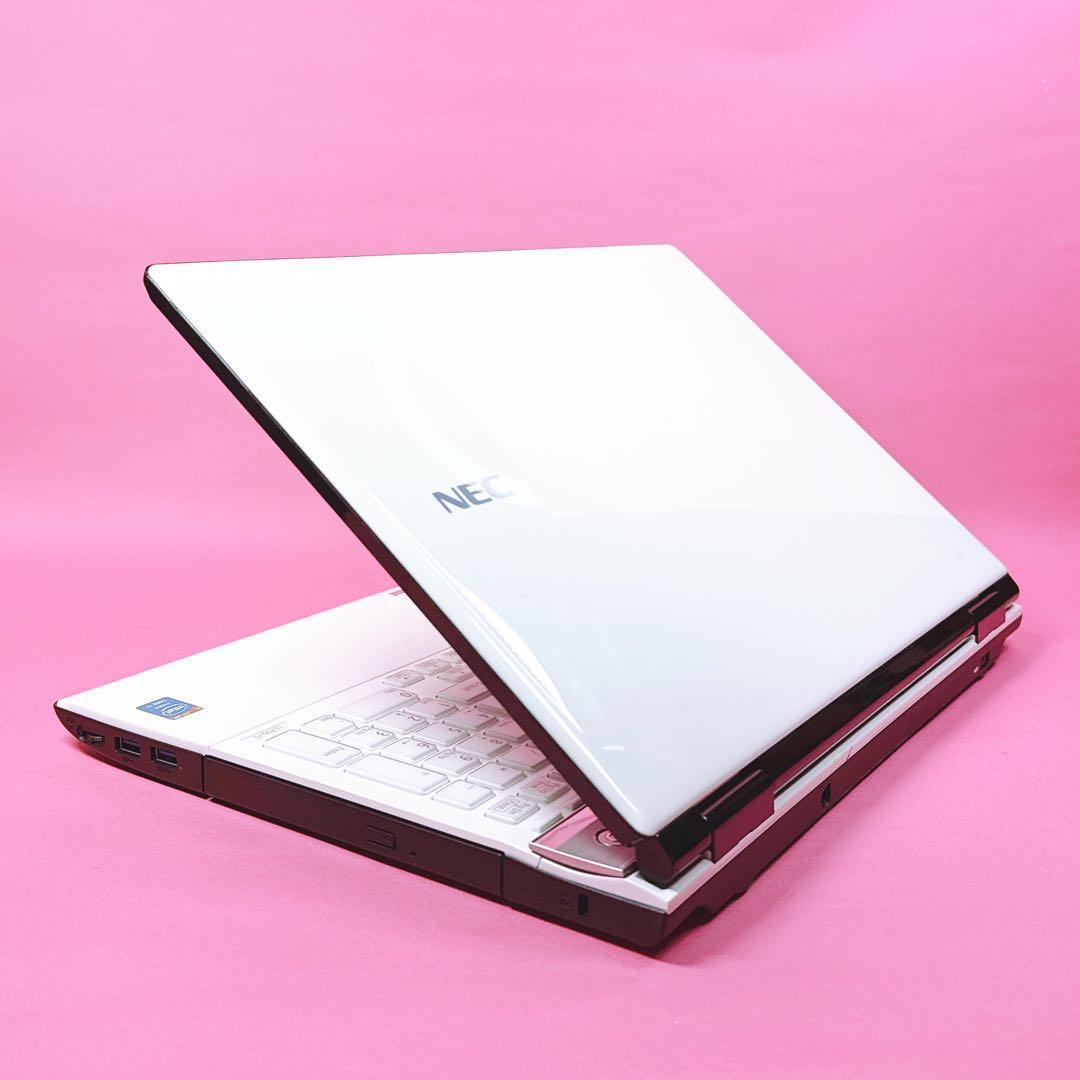 タッチパネル‼️極速i7 windows11 SSD⭐️カメラ付ノートパソコン白