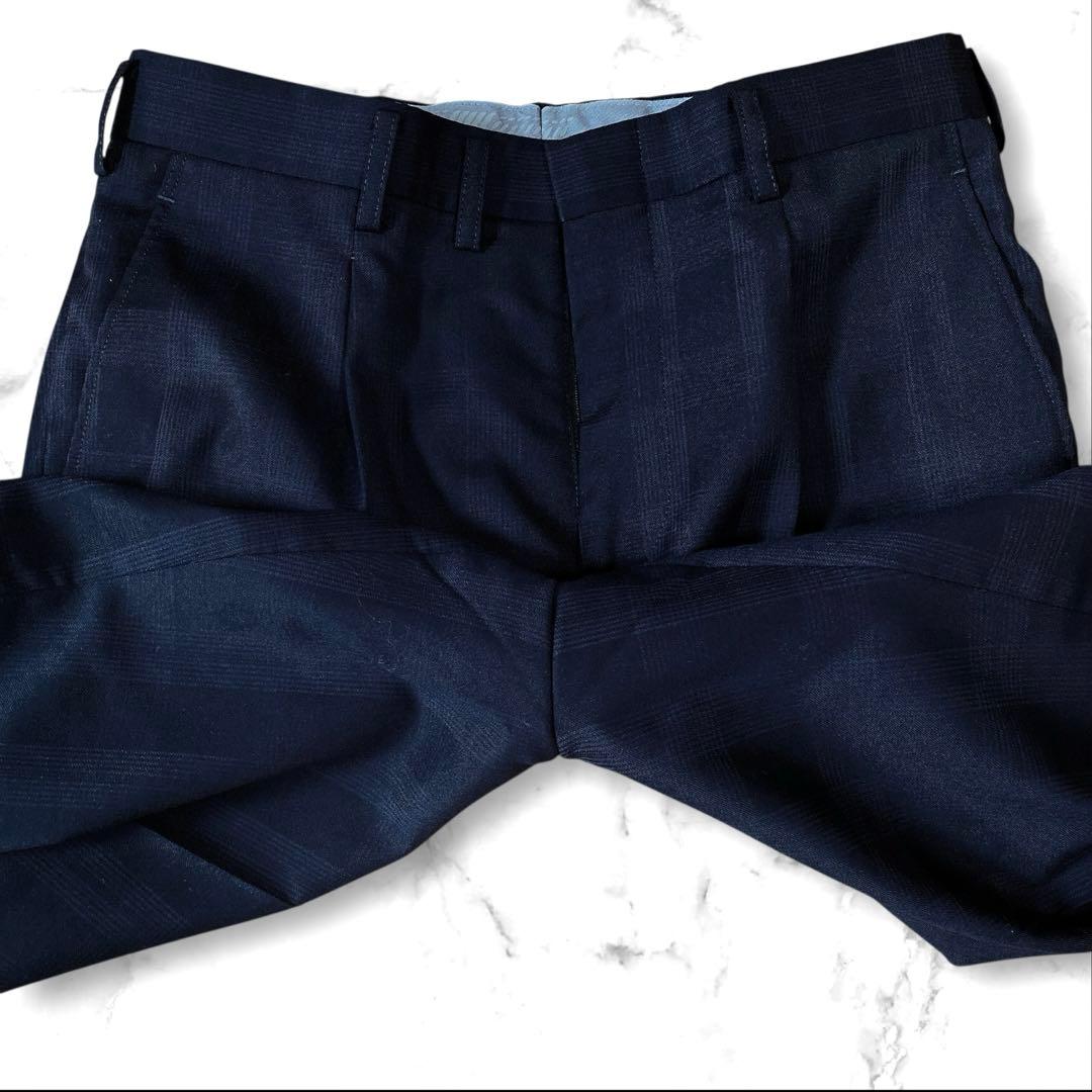 美品 メンズビジネススーツ A4相当 裏地ペイズリー 紺 スリーピース　S