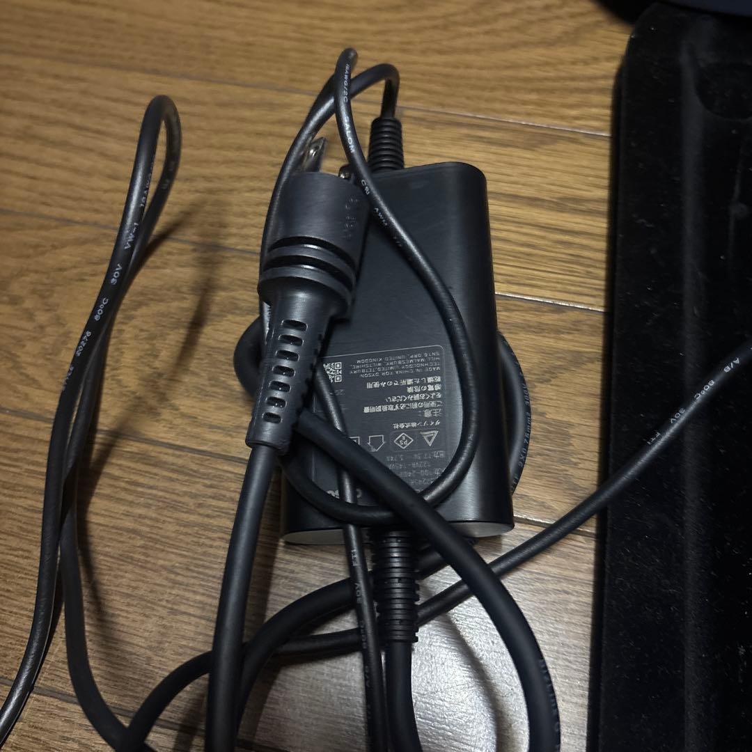 Dyson ストレートヘアアイロン 本体と付属品