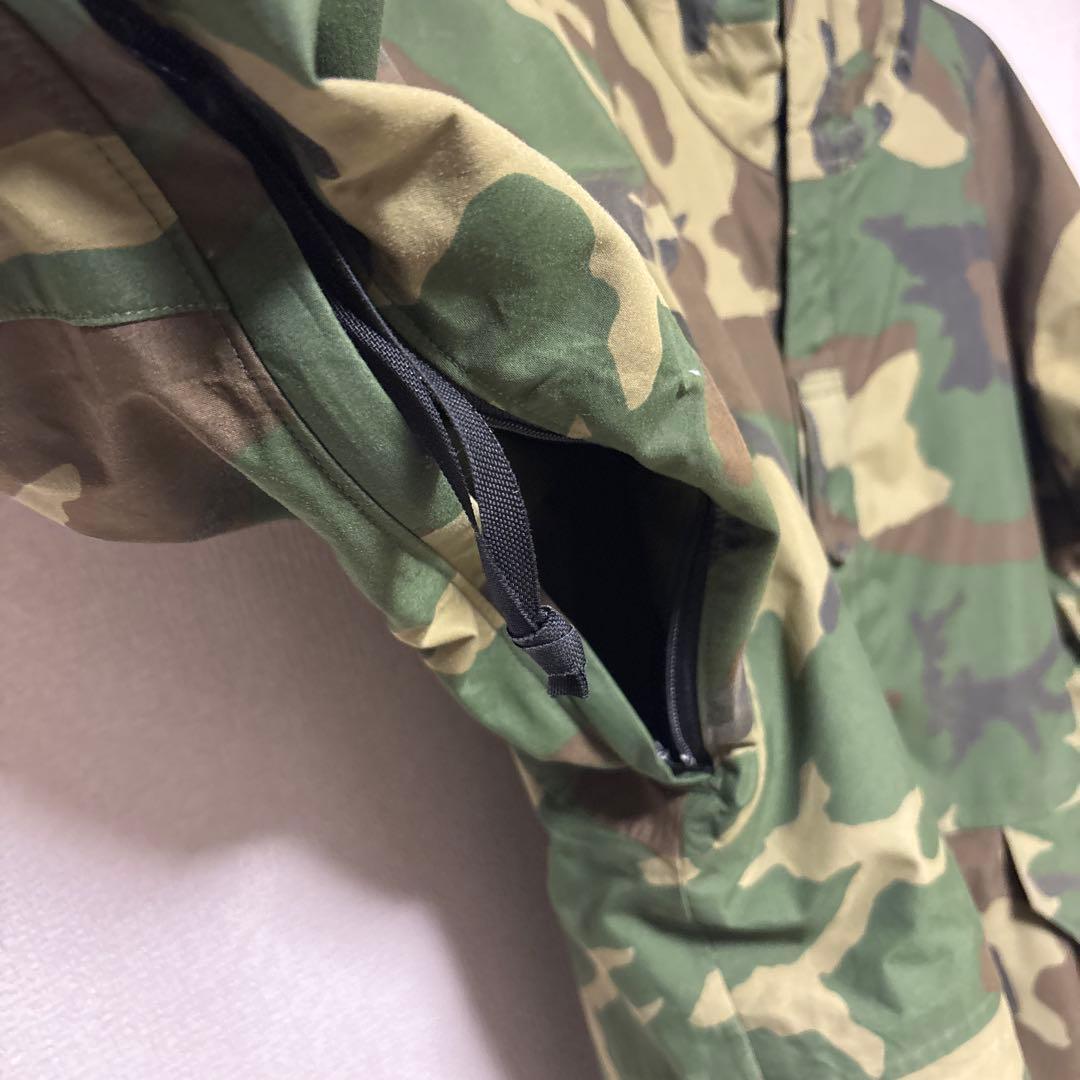 【M-R】米軍実物 ECWCS GEN1 パーカー ウッドランドカモ
