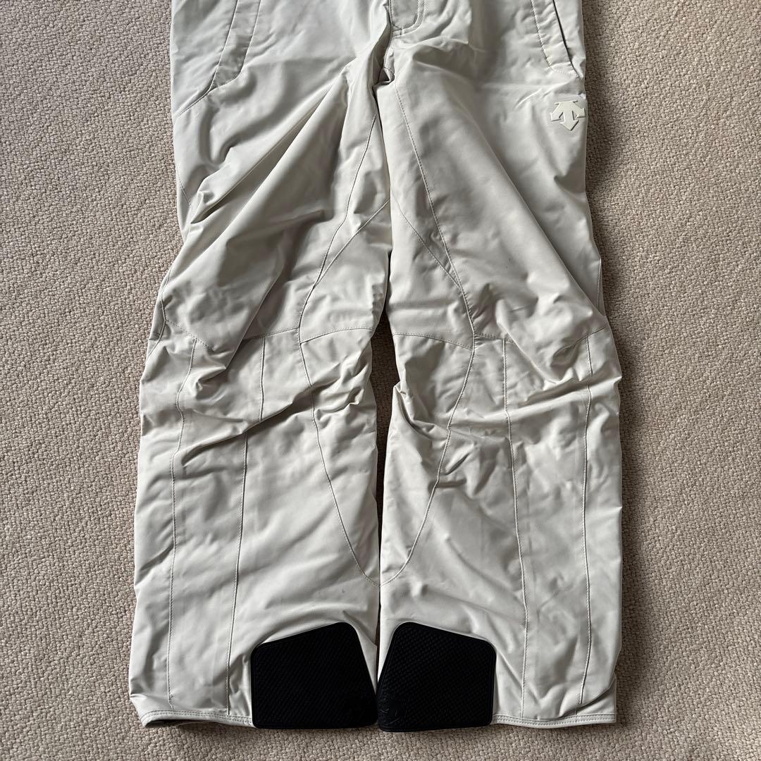 デサントスキーウェア ライトグレー ゴーグル 手袋付き