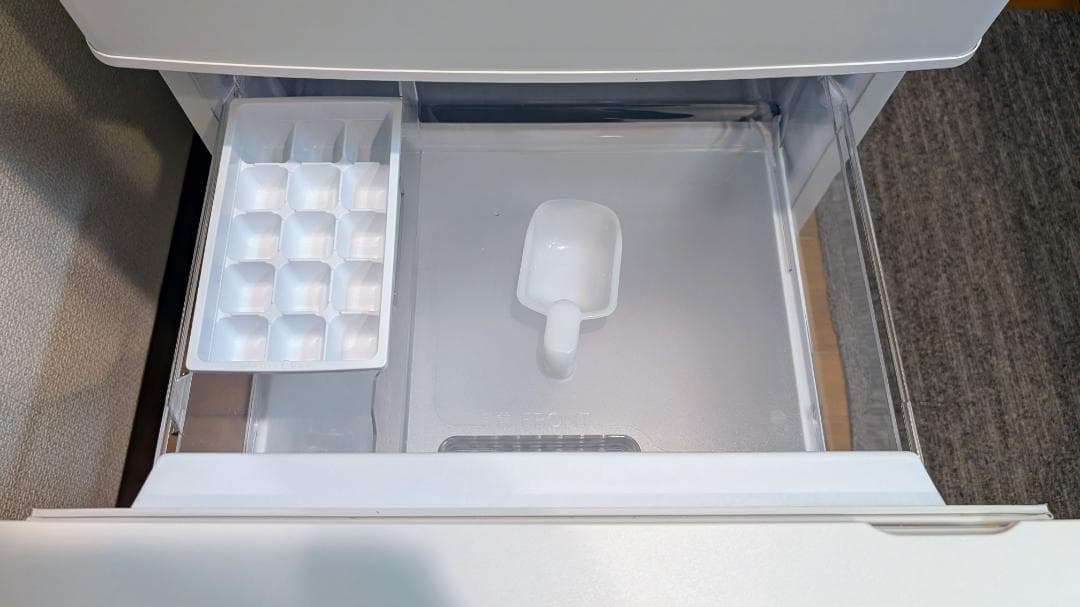 23年製 Panasonic 冷蔵庫 NR-B17HW