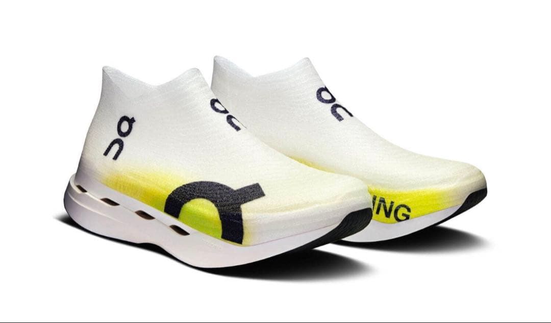 【値段交渉可】On Cloudboom Strike LS 25.0cm